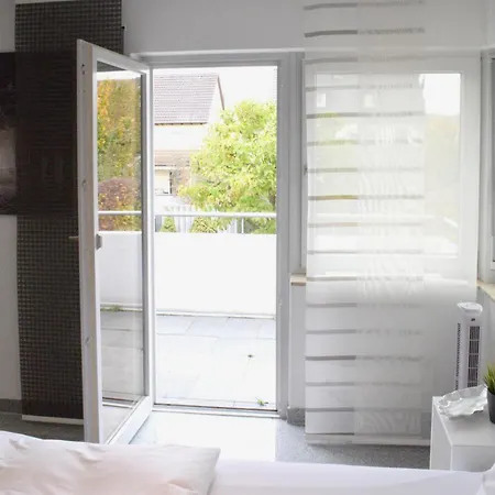 Luxury-wohnung Mit 2 Schlafzimmer *